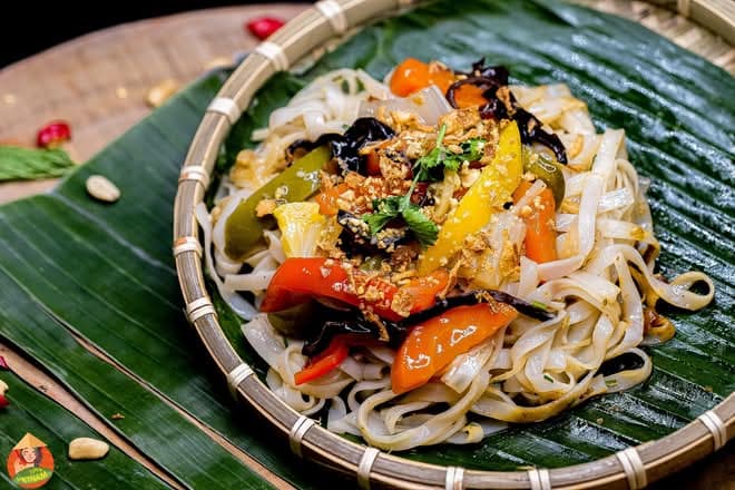 Pâtes de riz sautées aux légumes